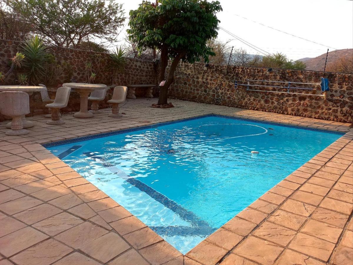 Pilanesberg Guesthouse Mogwase Esterno foto